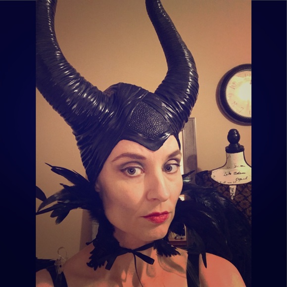 Meet your Posher, Jennifer - Picture 1 of 8